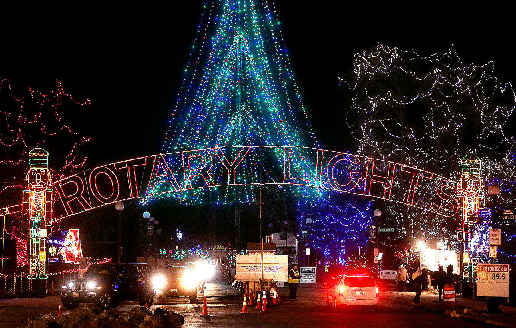 2019 Rotary Lights display in Riverside Park